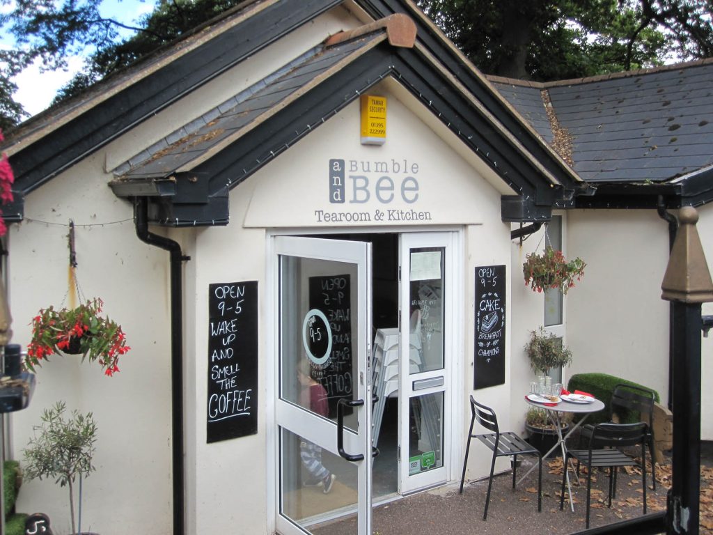 Bumble and Bee - Exmouth