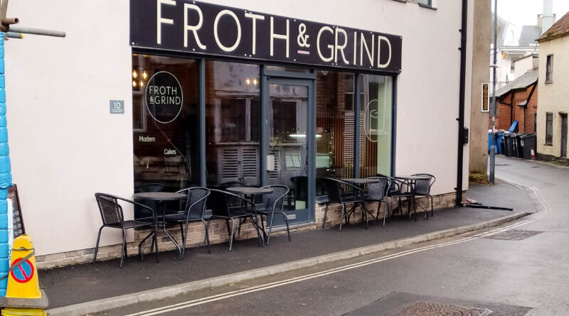 Froth and Grind - Exmouth
